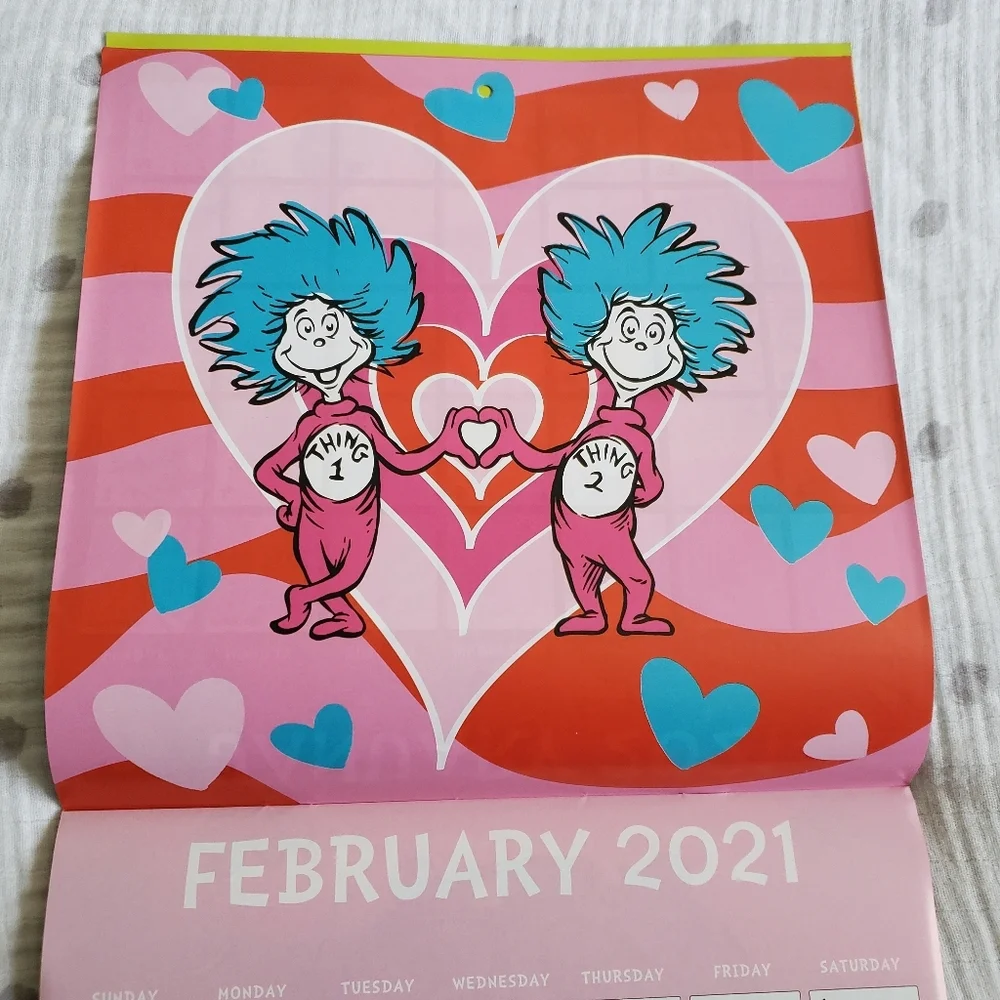 2021 Dr Seuss Calendar. NWOT.